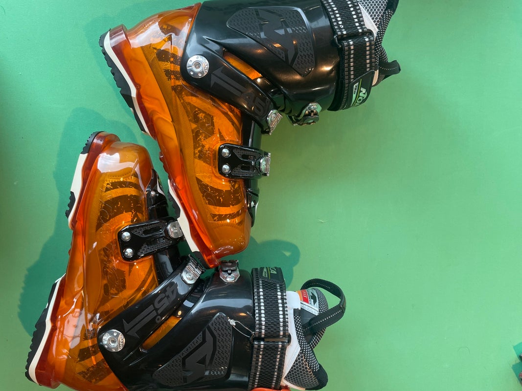 Mondo 25 & mondo 25.5 (290-299mm) New Men's Nordica TransfireR1 Ski Boots