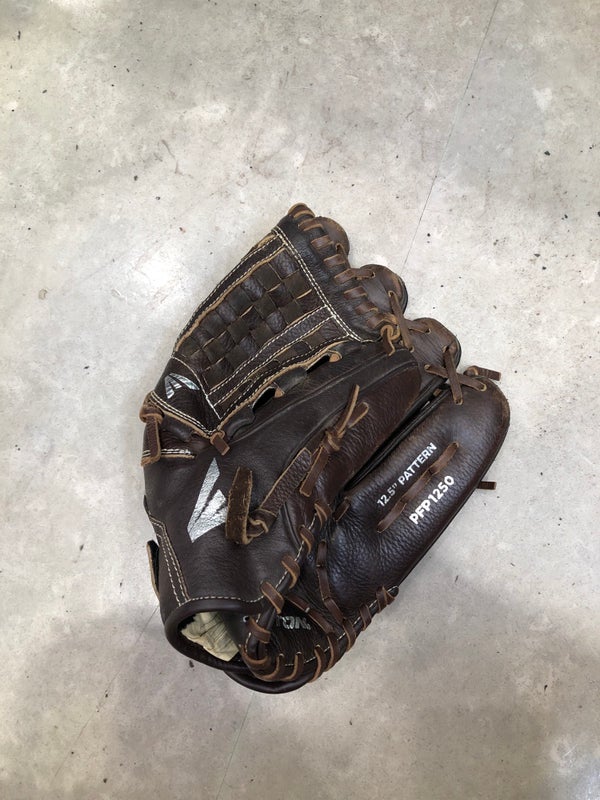 Used Easton Prowess Right Hand Throw Pitcher Softball Glove 12.5"