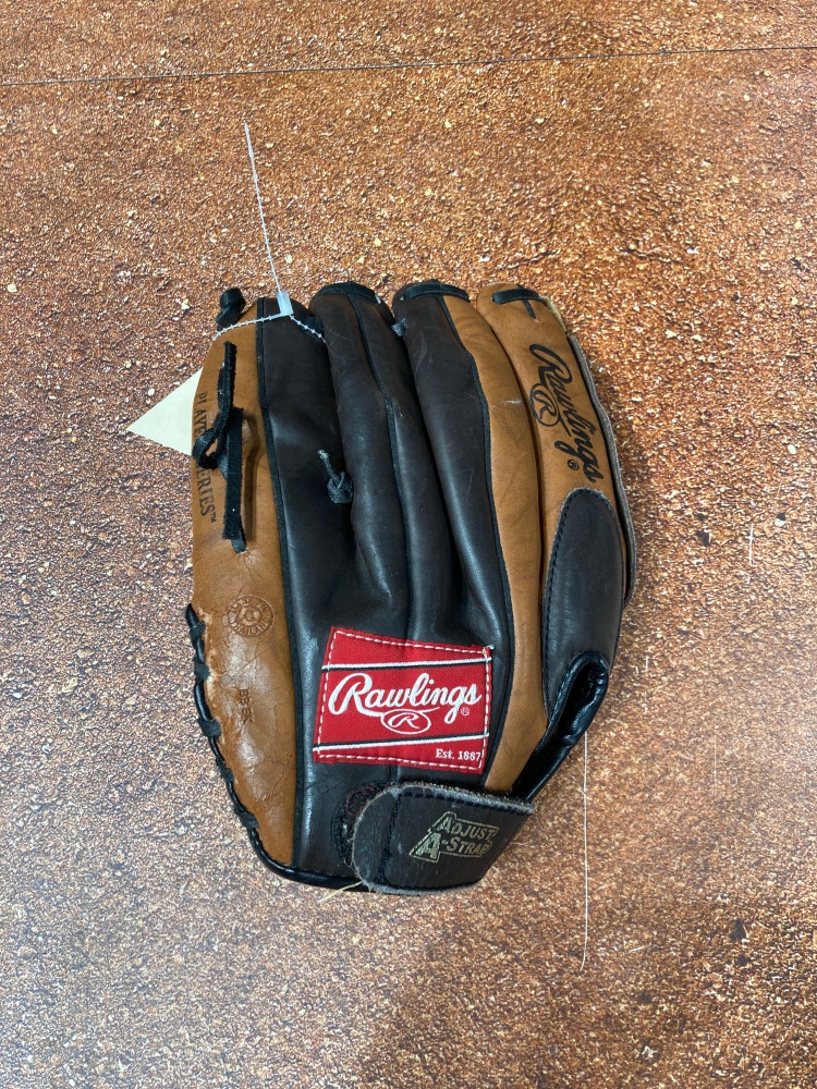 Used Rawlings Player series Right Hand Throw Pitcher Baseball Glove 12"