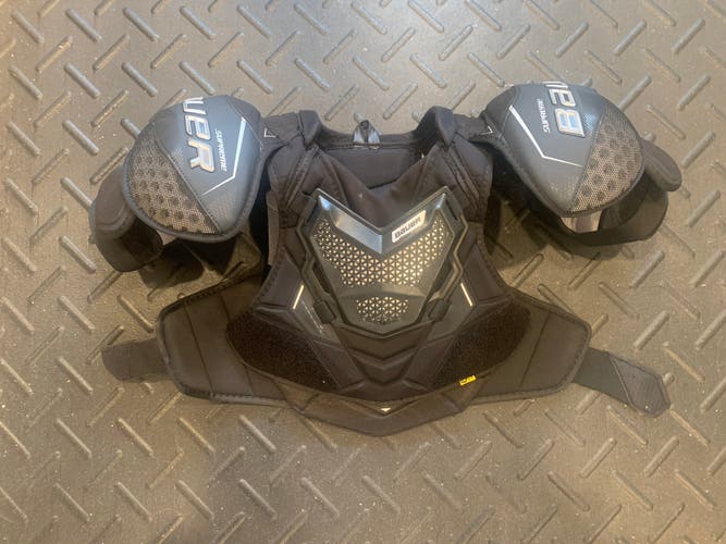Used Medium Bauer  Supreme 3S Pro Shoulder Pads