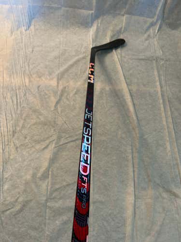 CCM Jetspeed FT5 Pro Hockey Stick | 85 Flex P29 Curve | Senior Right-Hand