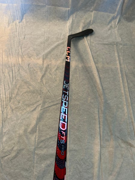 CCM Jetspeed FT5 Pro Hockey Stick | 85 Flex P29 Curve | Senior Right-Hand