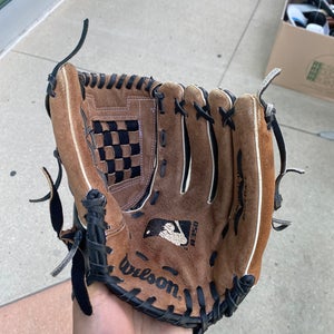 Used Wilson A350 Right Hand Throw Baseball Glove 12"