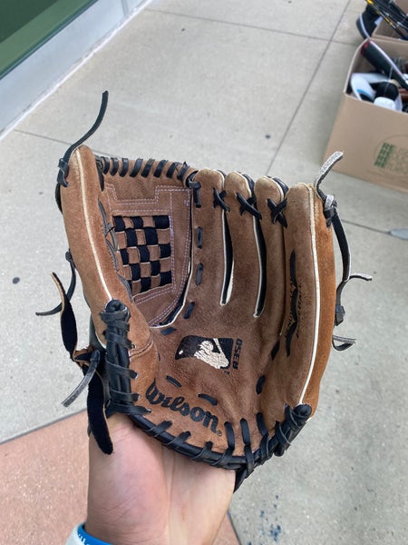 Wilson a350 12 baseball hot sale glove