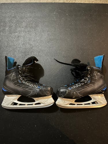 Used Bauer Regular Width   Size 11 Nexus 7000 Hockey Skates