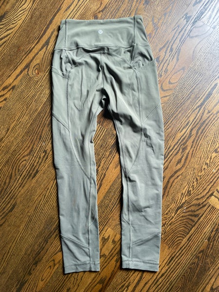 LULULEMON | Dark olive green leggings with pockets | Size 4