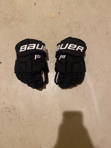 Bauer 14"-1” Pro Stock Supreme 1S Gloves