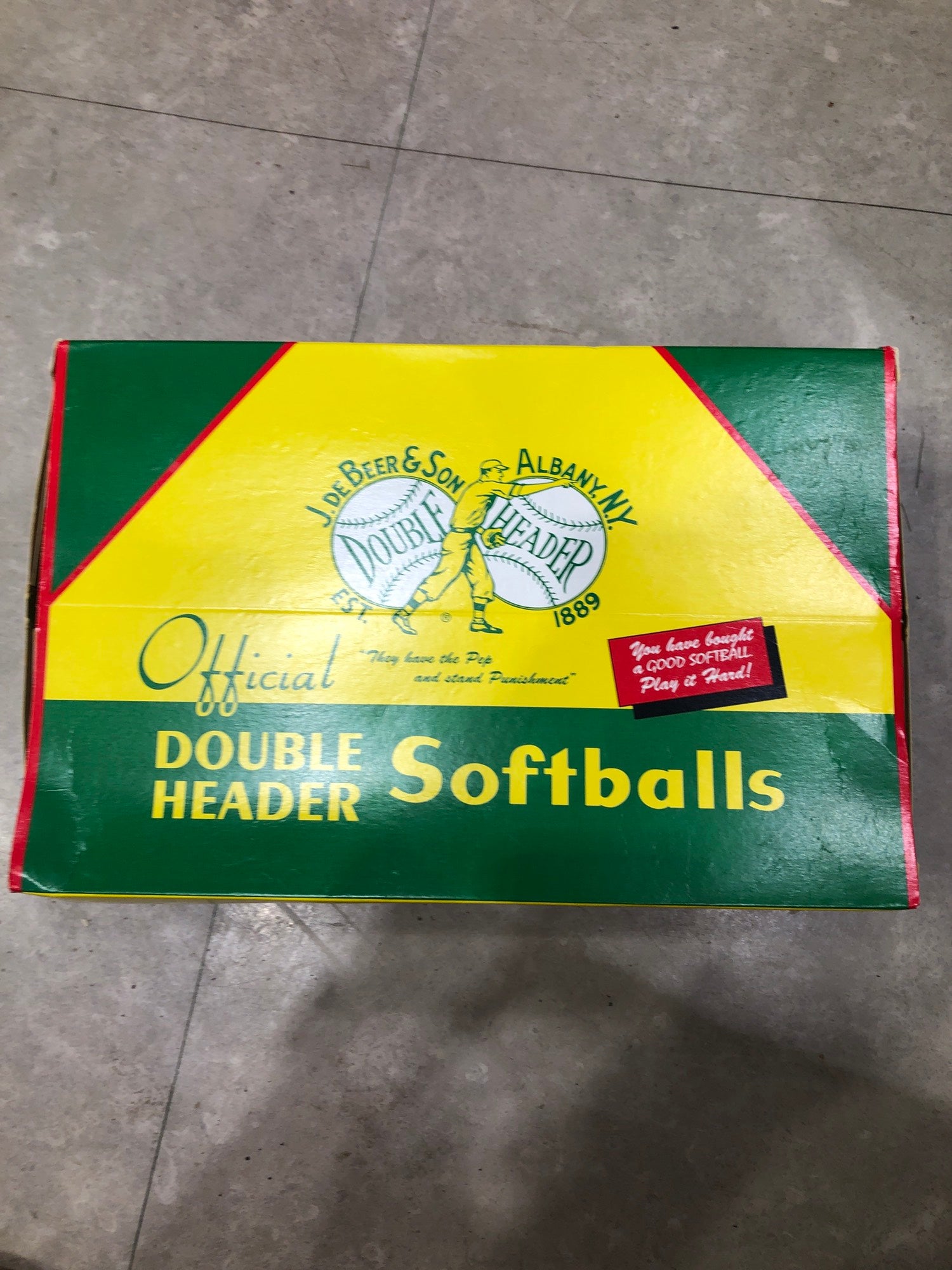 Used Mixed Softballs 6 Pack