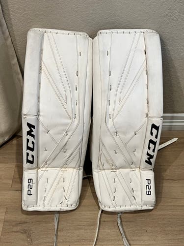 Used 29" CCM Axis 2.9 Goalie Leg Pads