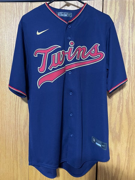 New Minnesota Twins game jersey size medium