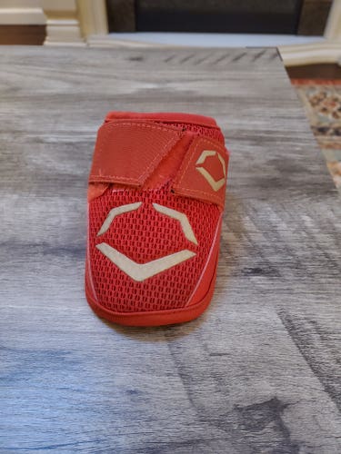 Red Used Senior EvoShield Elbow Guard Elbow Protection