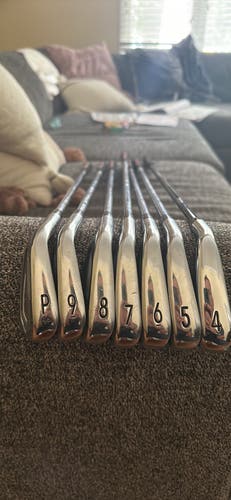 Titleist T100/T200 LH Lefty 4-PW Irons