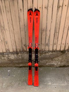Atomic 145 cm Redster S9 SL Slalom Race Skis With Atomic Z10 Bindings