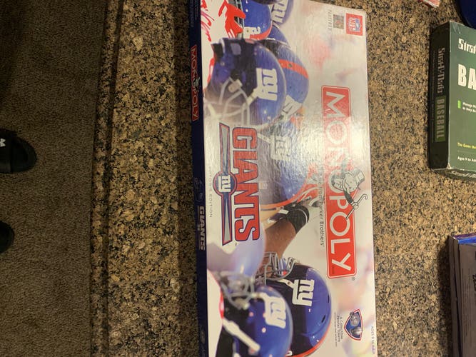 NY Giants Monopoly Collectors Edition 2006 NFL USAopoly New York Parker Brothers