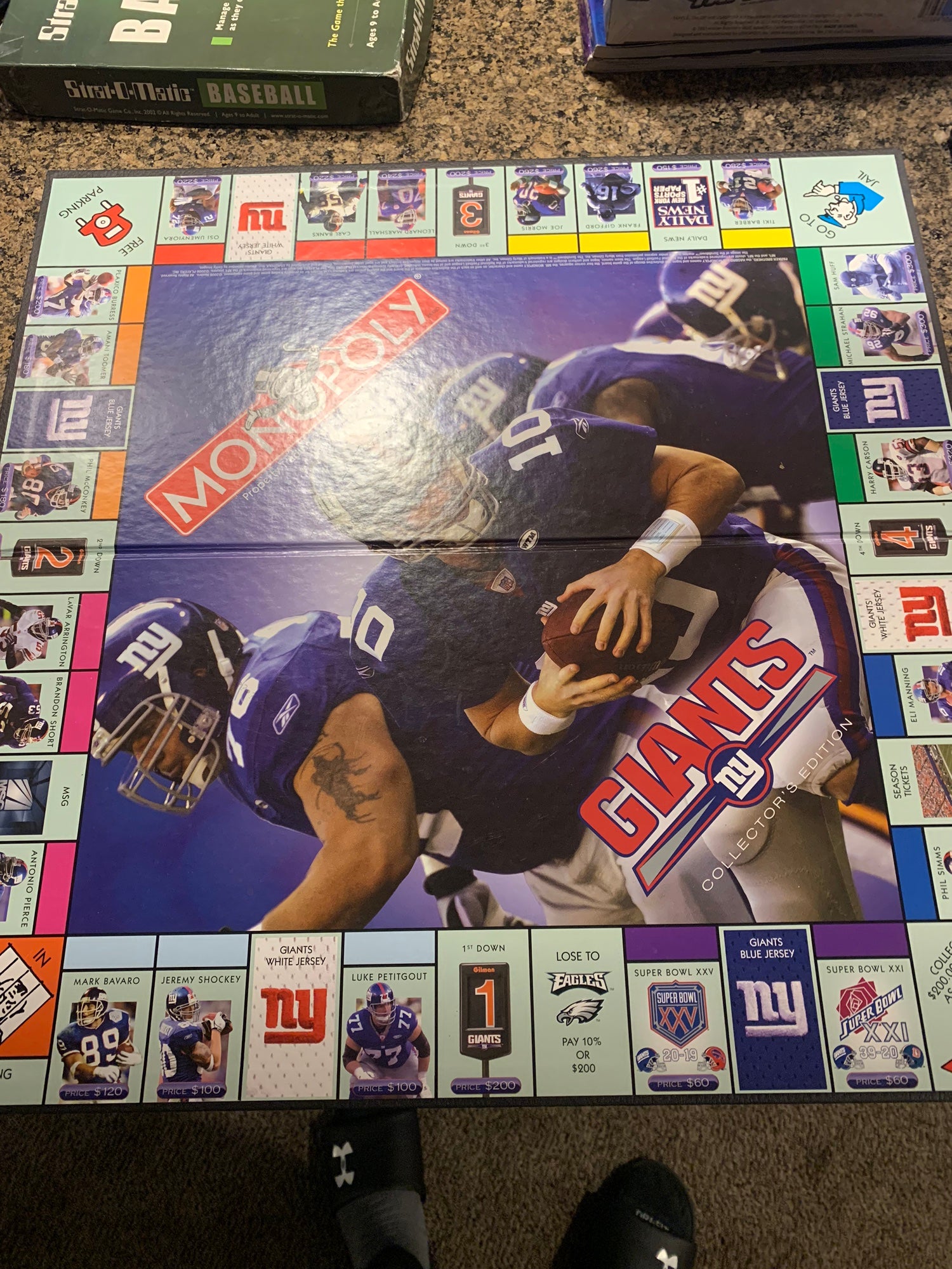 USAopoly NFL Monopoly - Collector's Edition