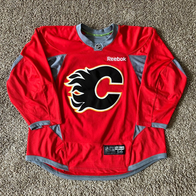 Calgary Flames Heritage Classic Adidas MIC Pro Stock Hockey Practice Jersey  Size 56