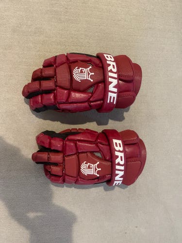 New Player's Brine 13" King Lacrosse Gloves