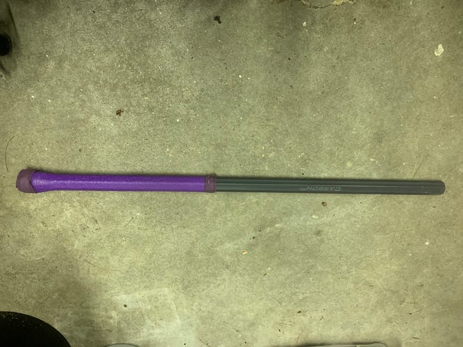 ECD Carbon Pro 3.0 Black Lacrosse Shaft with fancy grip!