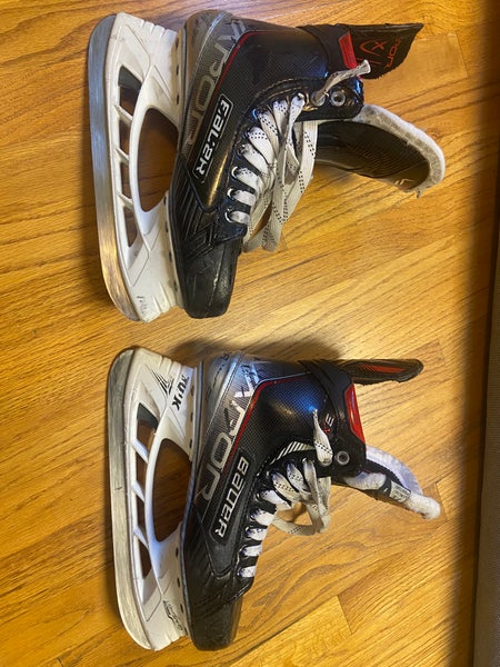 Used Bauer Size 7.5 Vapor 3X Hockey Skates
