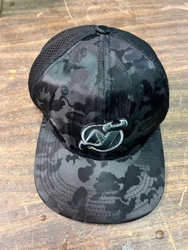 NJ Devils Black Camo Team Hat