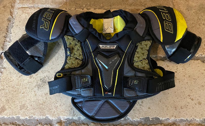 Used Bauer Supreme 1s Junior Small Shoulder Pads