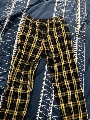 Black/yellow plaid East Coast Wizards Used Small Women's Pajama style Pants.