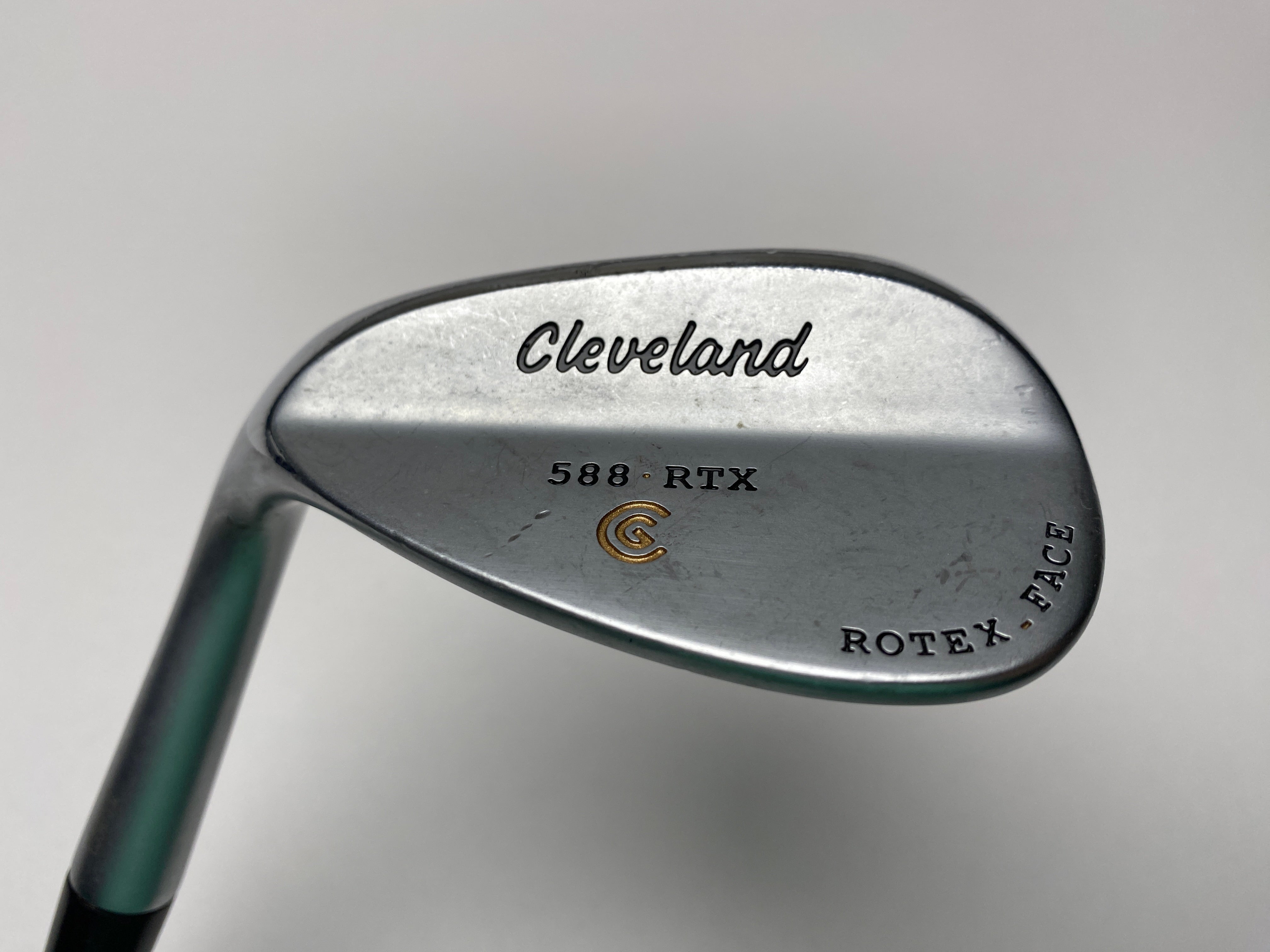 LH Cleveland 588 RTX Rotex Face 48-8 48° Wedge Dynamic Gold 120