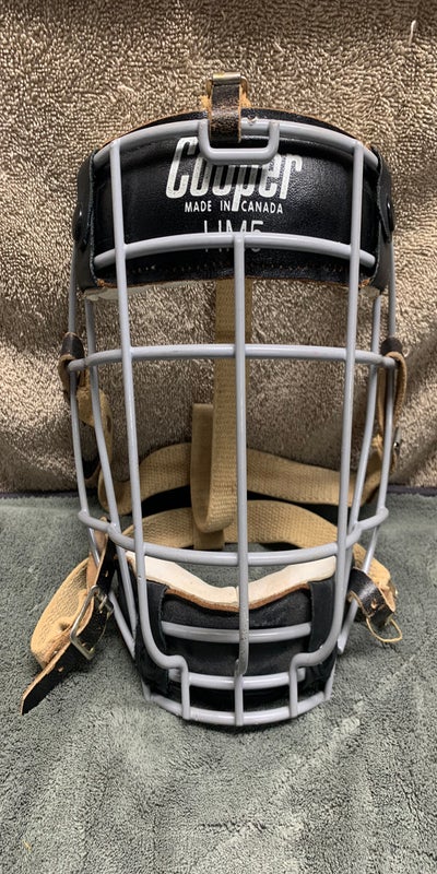 VINTAGE GAME WORN FIBREGLASS GOALIE MASK VERY RARE AMAZING SHAPE!! SidelineSwap