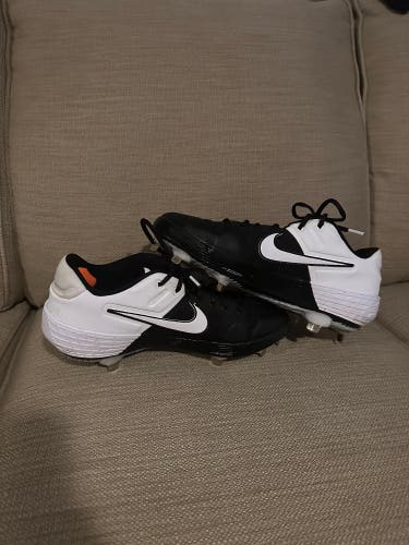 Black/White Men's Metal Low Top Nike Alpha Huarache Elite 2