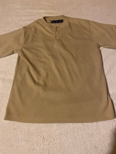 Basic Editions Boy’s Large Short Sleeve Shirt