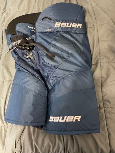 Senior Small Bauer Nexus N9000 Hockey Pants