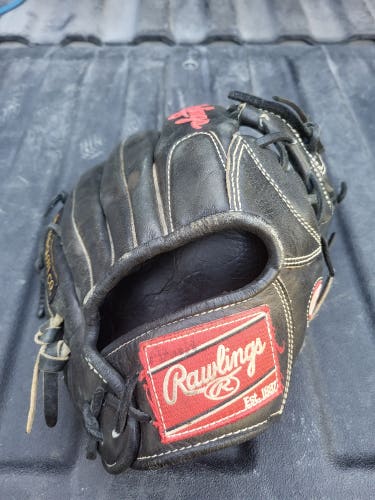 Used Rawlings Right Hand Throw Infield Heart of the Hide Baseball Glove 11.25"