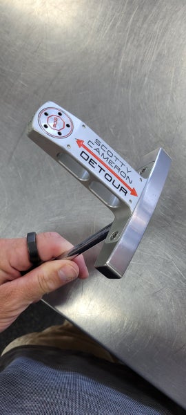 Used Titleist Scotty Cameron Detour Mallet Putters