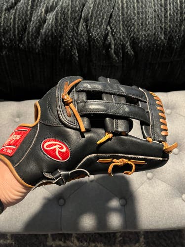 Outfield 12.75" Heart of the Hide Baseball Glove