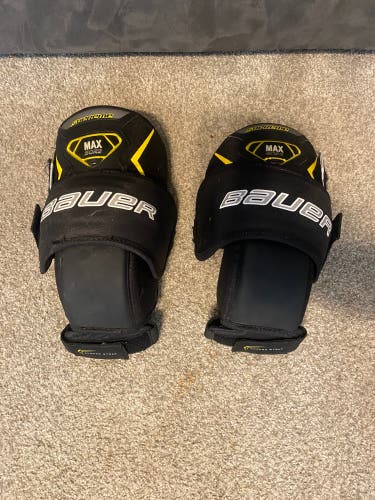 Bauer Supreme Goalie Knee Guards (Jr)