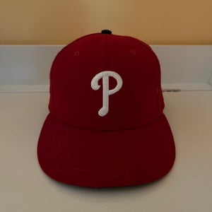 MLB Philadelphia Phillies Red New Men's 7 1/4 New Era Hat