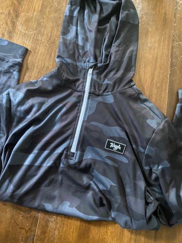 Brand New Waggle Golf 1/2 Zip Hoodie Men’s Large Black Camo