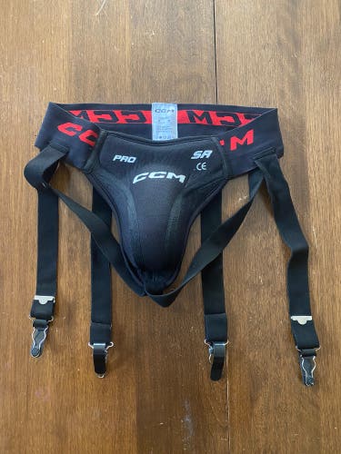 Brand New CCM PRO Player Jockstrap / Cup Combo Men’s Medium