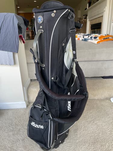 Mizuno stand bag