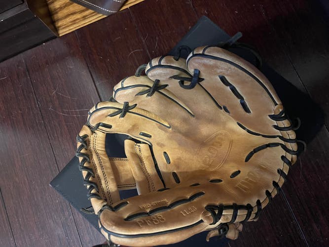 2020 A2000 PF88 11.25" Pedroia Fit Infield Baseball Glove