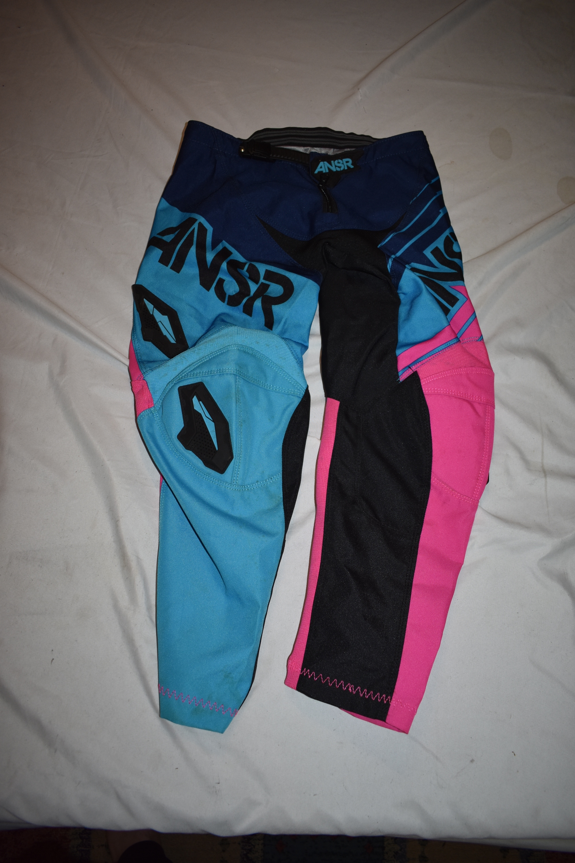 ANSWER Youth Synchron Series Motocross Pants, Size 26 - Great Condition!