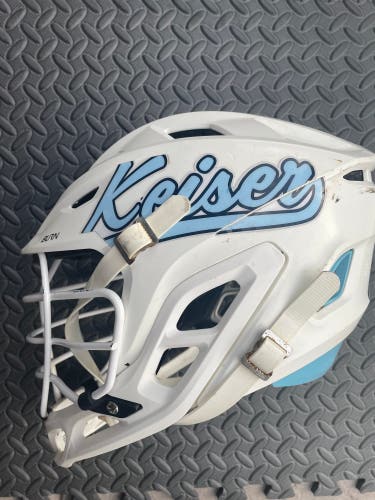 Used Warrior Burn Helmet (size M)