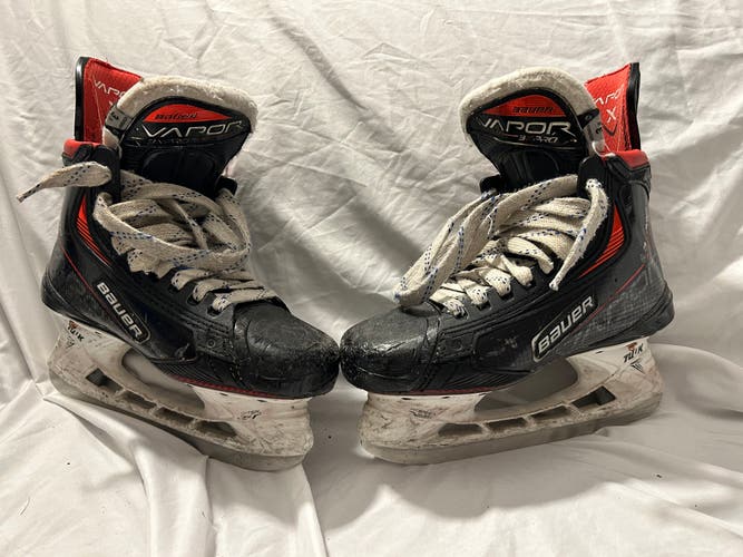 Used Bauer Size 3.5 D Vapor 3X Pro Hockey Skates