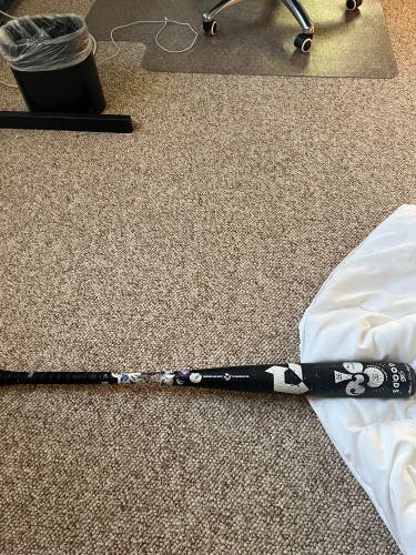 Used DeMarini (-3) 34 In 31 Oz The Goods One Piece Bat