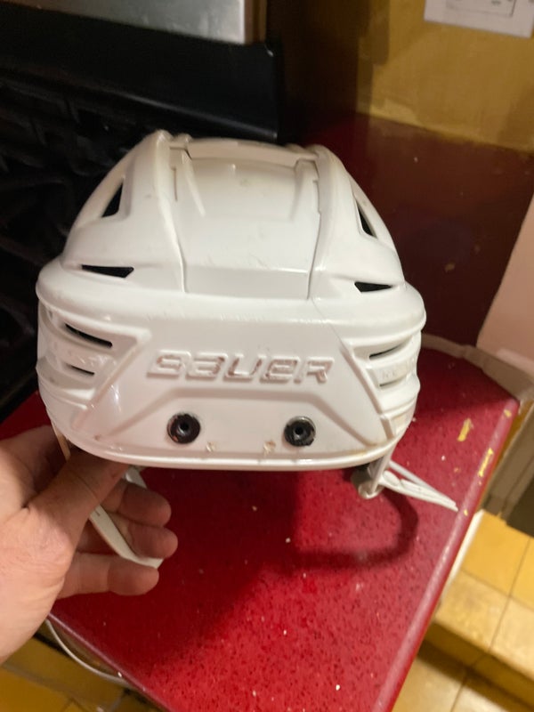 Used Youth Bauer Re-Akt 150 Helmet