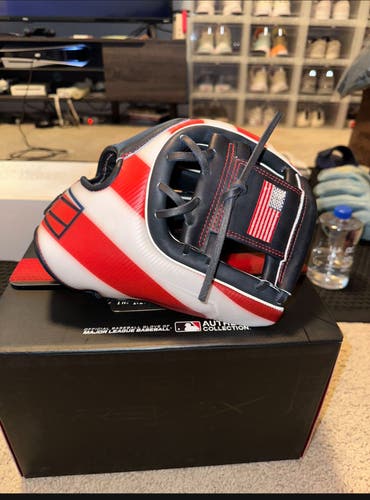 New Right Hand Throw 11.5" REV1X Baseball Glove