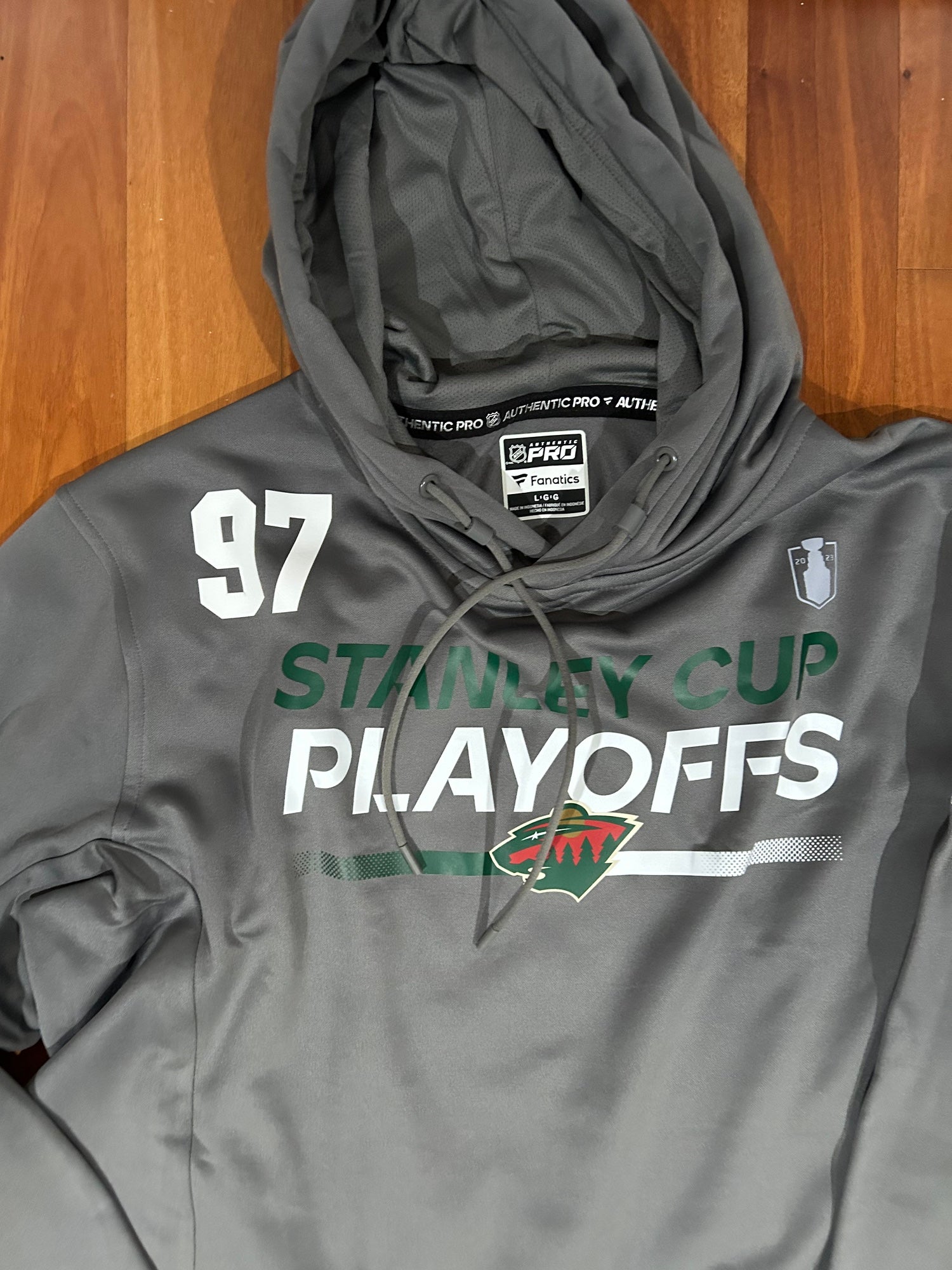 Brand New Grey Fanatics Pro Team Issued Stanley Cup Playoffs