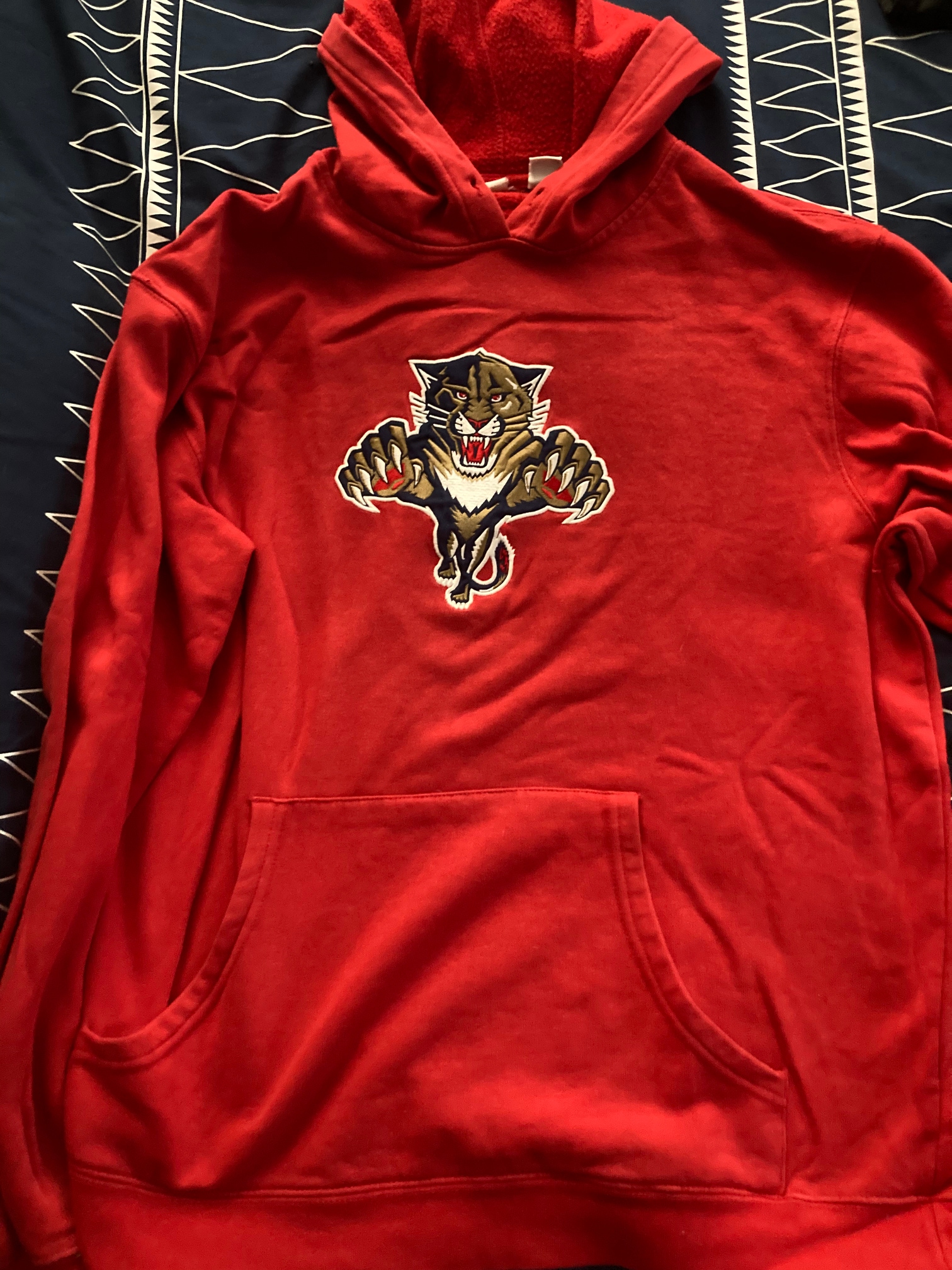 Florida Panthers Used Men's Medium/Large Sweatshirt