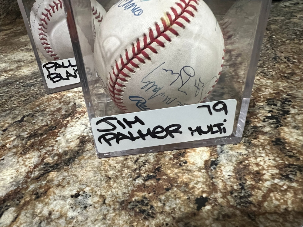 Jim Palmer, Eddie Murray & multi player autographed baseball