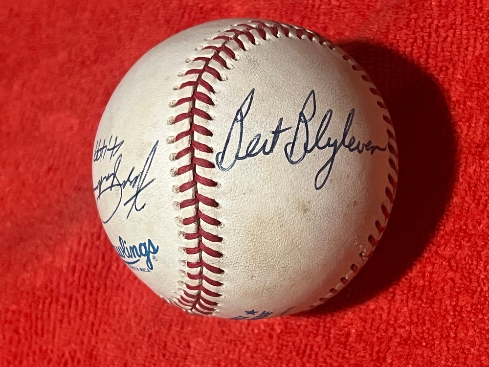 Ferguson Jenkins and Bert Blylevin autographed baseball